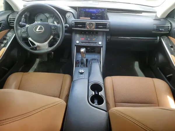 JTHC81D26K5036545 2019 LEXUS IS - Image 8