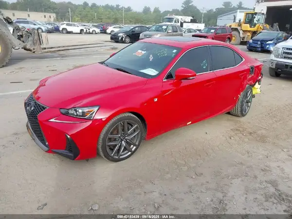 JTHC81D27J5026282 2018 LEXUS IS - Image 2