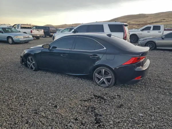 JTHC81D27J5026623 2018 LEXUS IS - Image 2