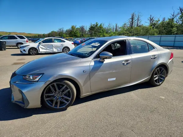 JTHC81D27J5030087 2018 LEXUS IS - Image 1