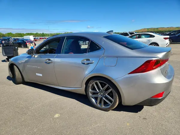 JTHC81D27J5030087 2018 LEXUS IS - Image 2