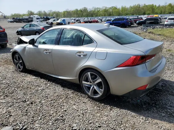 JTHC81D27J5030249 2018 LEXUS IS - Image 2