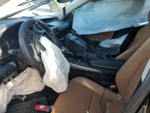 JTHC81D27J5030980 2018 LEXUS IS - Image 8