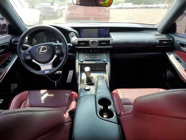 JTHC81D27K5034805 2019 LEXUS IS - Image 8