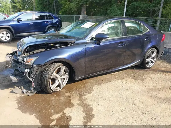 JTHC81D27K5037140 2019 LEXUS IS - Image 2