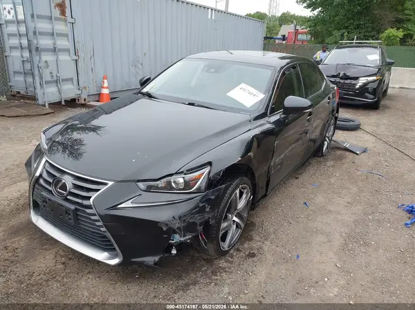 JTHC81D28J5028283 2018 LEXUS IS - Image 2