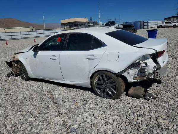 JTHC81D28J5032463 2018 LEXUS IS - Image 2