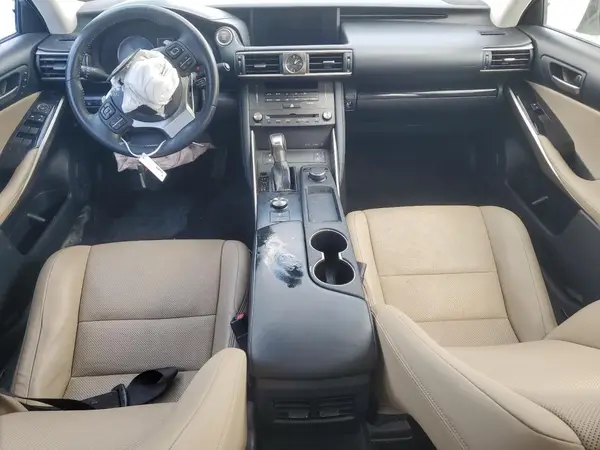 JTHC81D28K5036448 2019 LEXUS IS - Image 8