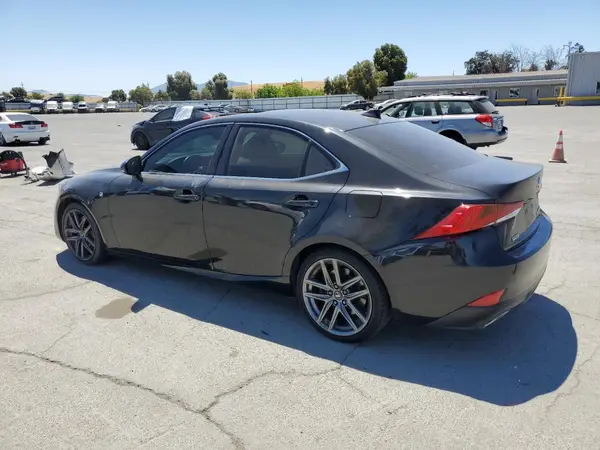 JTHC81D28K5037261 2019 LEXUS IS - Image 2