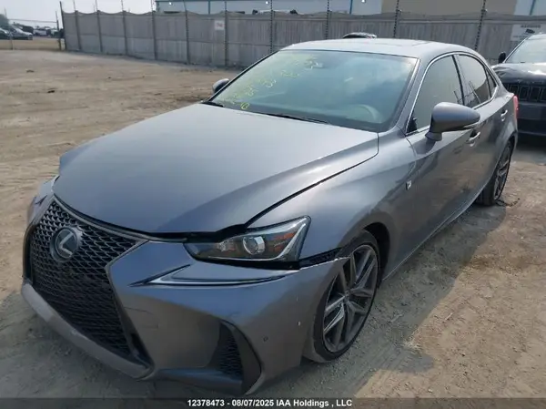 JTHC81D28K5039043 2019 LEXUS IS - Image 2