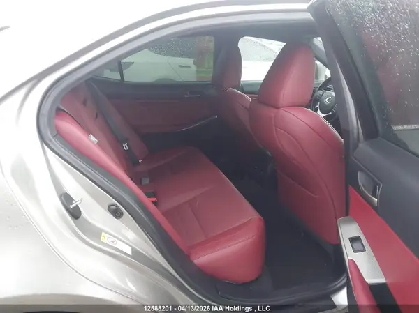 JTHC81D2XJ5026311 2018 LEXUS IS - Image 8