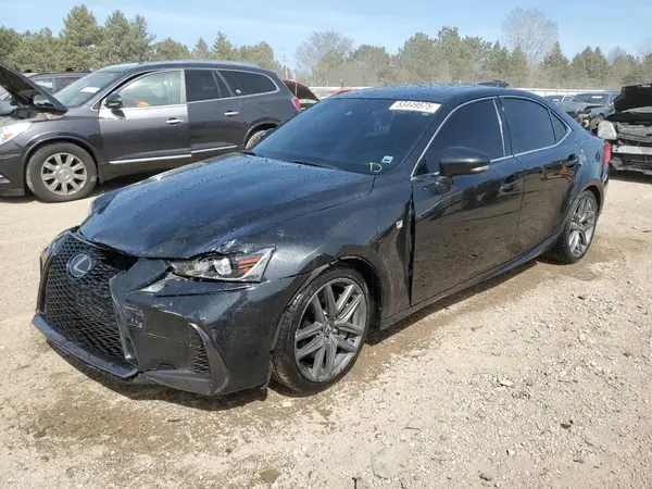 JTHC81D2XJ5027491 2018 LEXUS IS - Image 1