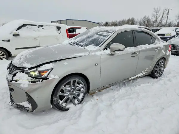 JTHC81D2XJ5029659 2018 LEXUS IS - Image 1