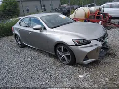 JTHC81D2XJ5031914 2018 LEXUS IS