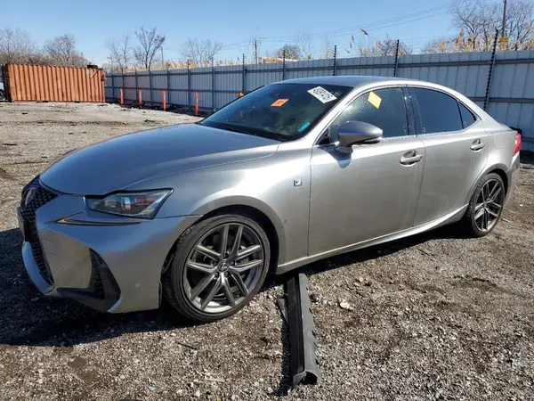 JTHC81D2XK5036032 2019 LEXUS IS - Image 1