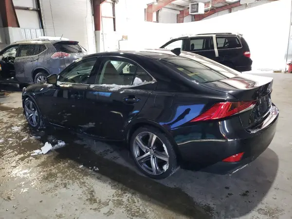 JTHC81D2XK5037312 2019 LEXUS IS - Image 2