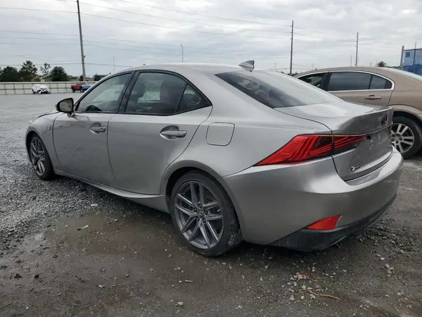JTHC81D2XK5037763 2019 LEXUS IS - Image 2