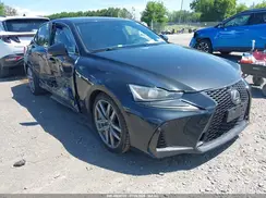 JTHC81D2XK5038069 2019 LEXUS IS