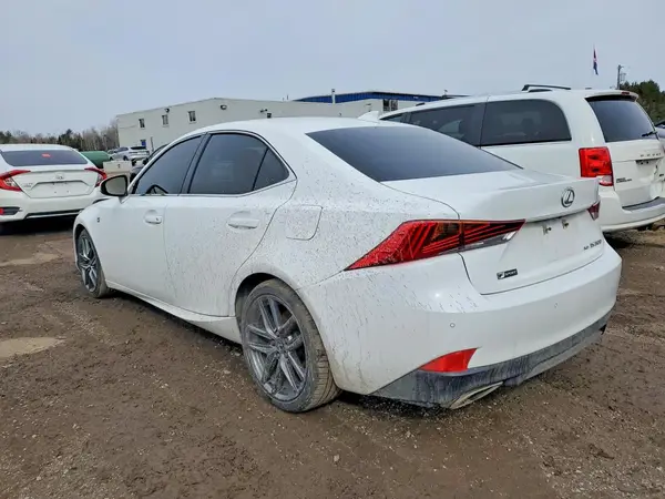 JTHC81D2XK5038301 2019 LEXUS IS - Image 2