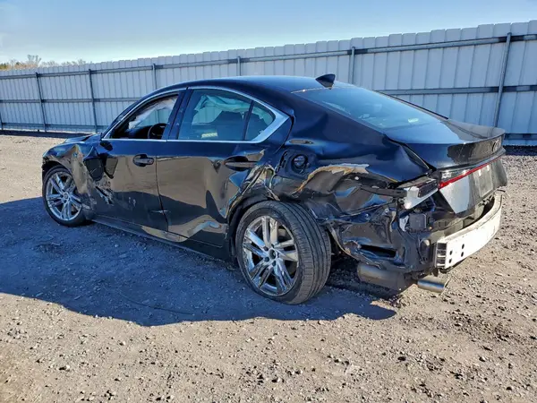 JTHC81F21M5044519 2021 LEXUS IS - Image 2