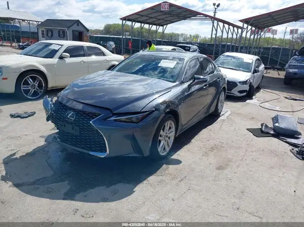 JTHC81F21M5046917 2021 LEXUS IS - Image 2