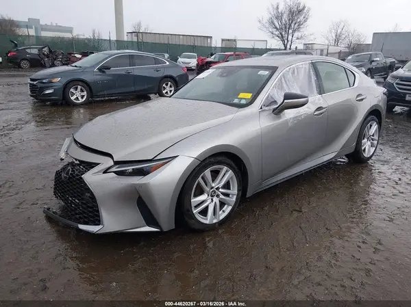 JTHC81F22M5045565 2021 LEXUS IS - Image 2
