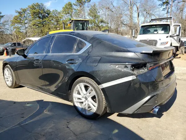 JTHC81F22M5047297 2021 LEXUS IS - Image 2