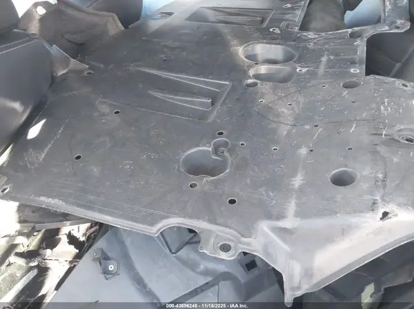 JTHC81F23M5046305 2021 LEXUS IS - Image 8