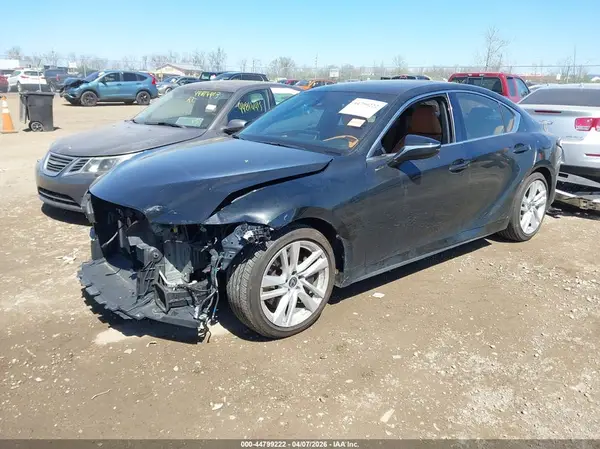 JTHC81F25M5045575 2021 LEXUS IS - Image 2