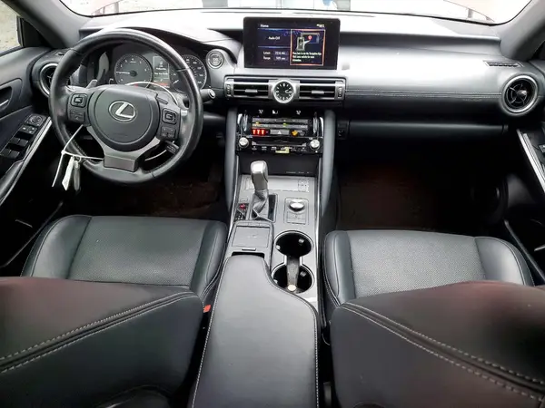 JTHC81F2XM5044244 2021 LEXUS IS - Image 8