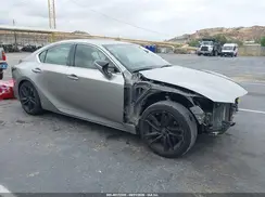 JTHCA1D21M5110932 2021 LEXUS IS