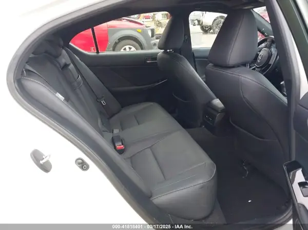 JTHCA1D21M5116584 2021 LEXUS IS - Image 8