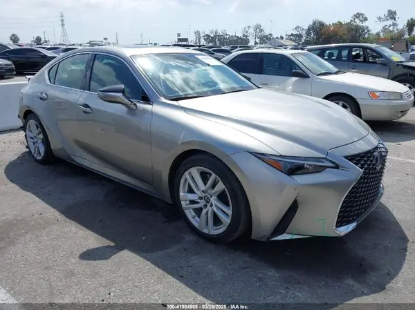 JTHCA1D22M5117601 2021 LEXUS IS - Image 1