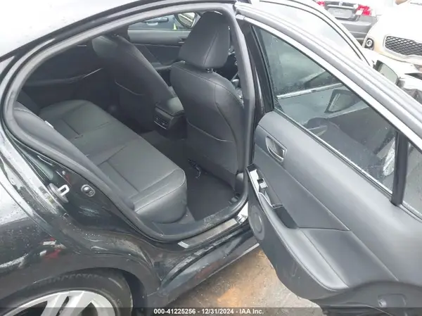JTHCA1D22P5123340 2023 LEXUS IS - Image 8