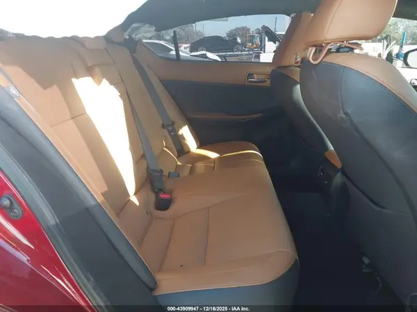 JTHCA1D22P5123726 2023 LEXUS IS - Image 8