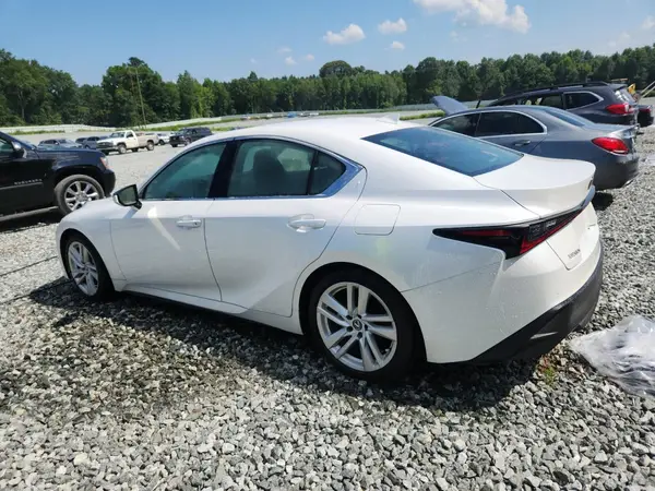 JTHCA1D22R5132686 2024 LEXUS IS - Image 2