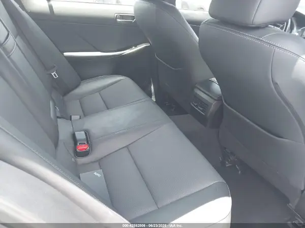 JTHCA1D23M5114416 2021 LEXUS IS - Image 8