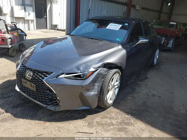 JTHCA1D24M5110102 2021 LEXUS IS - Image 2