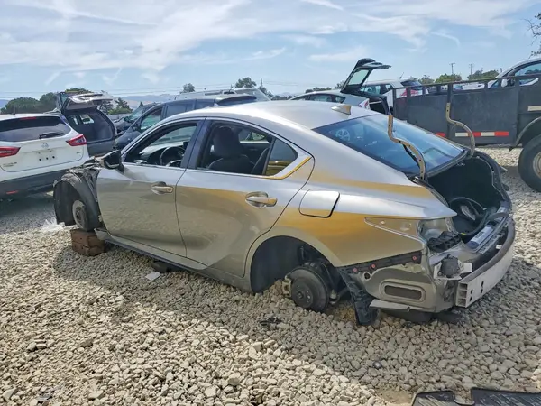 JTHCA1D25M5109668 2021 LEXUS IS - Image 2
