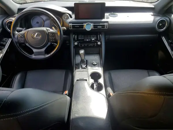 JTHCA1D25M5109668 2021 LEXUS IS - Image 8