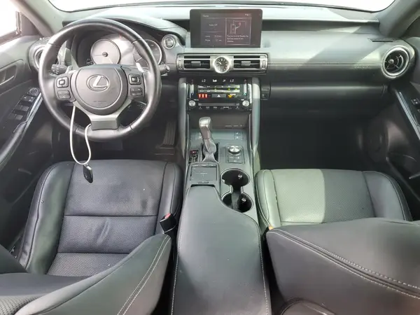 JTHCA1D25M5113140 2021 LEXUS IS - Image 8