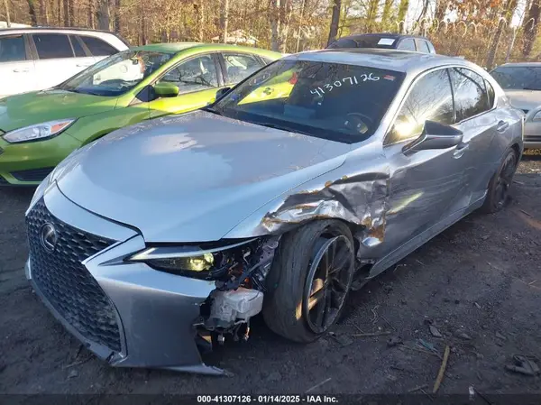 JTHCA1D25M5113879 2021 LEXUS IS - Image 2