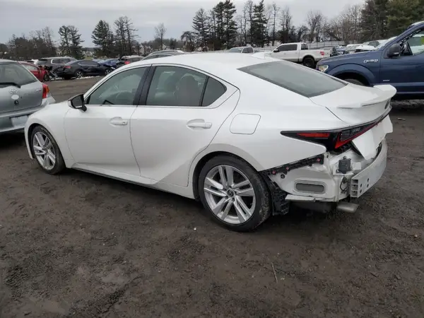 JTHCA1D25M5117351 2021 LEXUS IS - Image 2