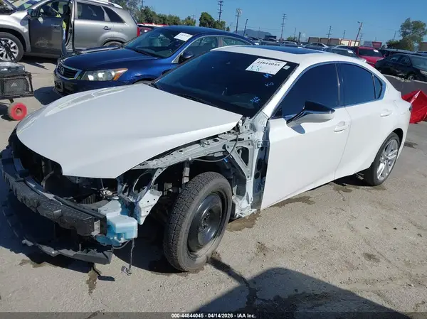 JTHCA1D25P5124496 2023 LEXUS IS - Image 2