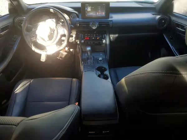 JTHCA1D25R5132388 2024 LEXUS IS - Image 8