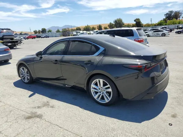 JTHCA1D26M5114829 2021 LEXUS IS - Image 2