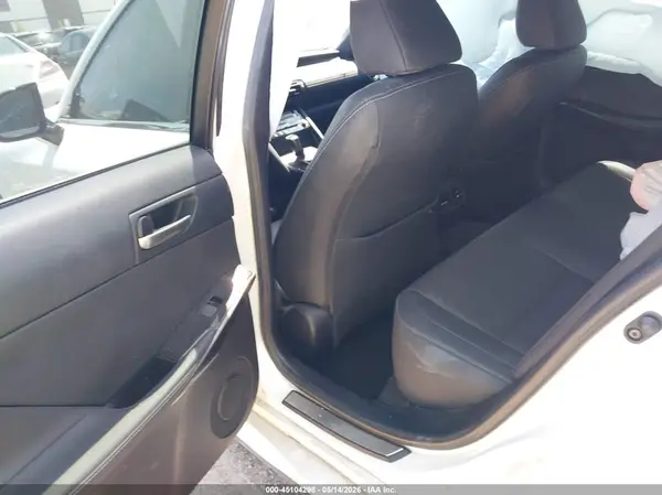 JTHCA1D26P5125026 2023 LEXUS IS - Image 8