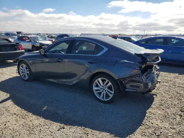 JTHCA1D27M5109431 2021 LEXUS IS - Image 2