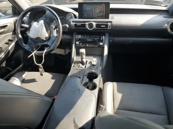 JTHCA1D27M5114225 2021 LEXUS IS - Image 8