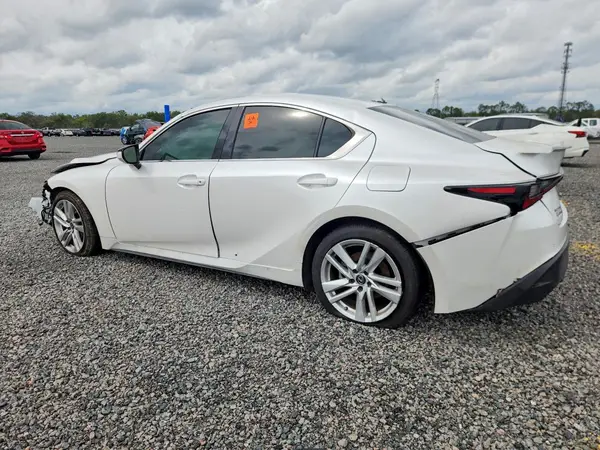 JTHCA1D27M5116220 2021 LEXUS IS - Image 2